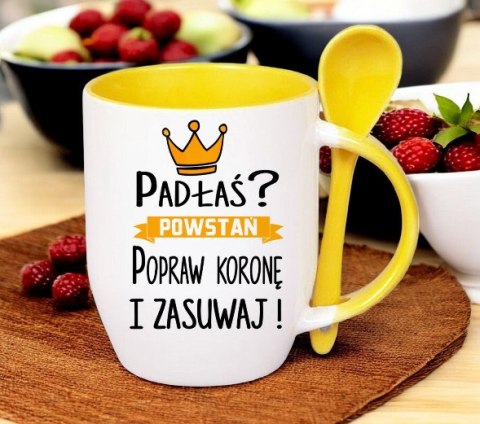 KUBEK Z ŁYŻECZKĄ PREZENT DZIEŃ KOBIET DLA KOLEŻANKI DZIEWCZYNY MAMY WZORY KUBEK Z ŁYŻECZKĄ PREZENT DZIEŃ KOBIET DLA KOLEŻANKI DZIEWCZYNY MAMY WZORY