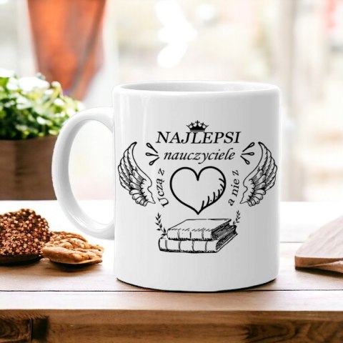 KUBEK Z NADRUKIEM PREZENT NA DZIEŃ NAUCZYCIELA WYCHOWAWCY NAUCZYCIELKI KUBEK Z NADRUKIEM PREZENT NA DZIEŃ NAUCZYCIELA WYCHOWAWCY NAUCZYCIELKI