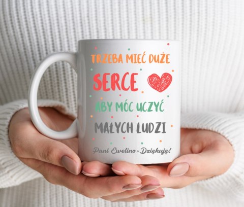 KUBEK Z IMIENIEM PREZENT NA DZIEŃ NAUCZYCIELA WYCHOWAWCY PRZEDSZKOLANKI