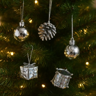 Świąteczne zawieszki bombki choinkowe różne wzory 24szt