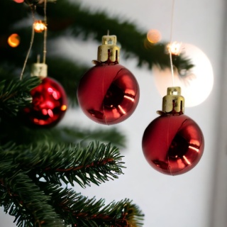 Bombki choinkowe plastikowe ozdoby świąteczne 2.5cm 36szt czerwony
