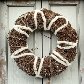 Wianek zawieszka stroik dekoracja 25cm