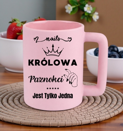 Kubek 400ml DUŻY z nadrukiem Prezent Królowa PAZNOKCI Dzień Kobiet urodziny