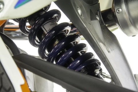 Cross ASIX XB27 125 4T E-start czerwony