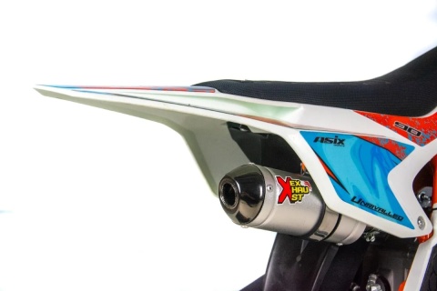 Cross ASIX XB27 90 4T automat E-start czerwony